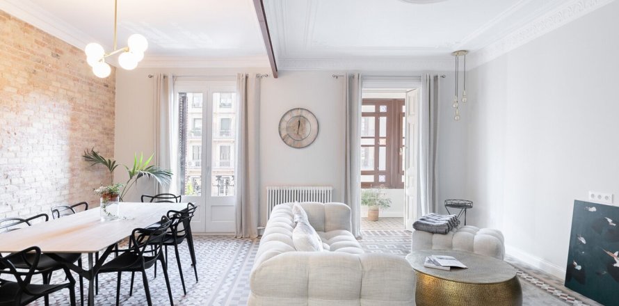 3 chambres apartment à vendre à Barcelona, Catalonia, Spain № 1495