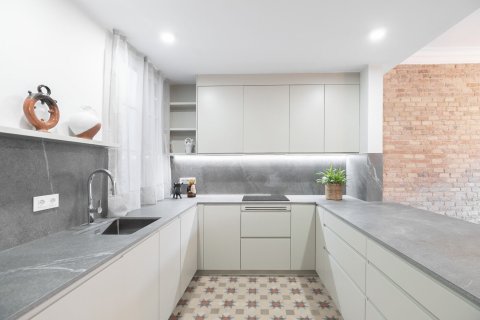 3 chambres apartment à vendre à Barcelona, Catalonia, Spain № 1495 - photo 15