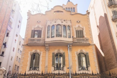 Купить квартиру в Барселона, Испания с 3 комнаты, № 1498 - фото 21