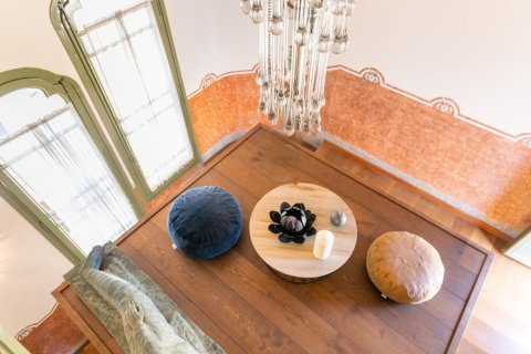 Купить квартиру в Барселона, Испания с 3 комнаты, № 1498 - фото 17