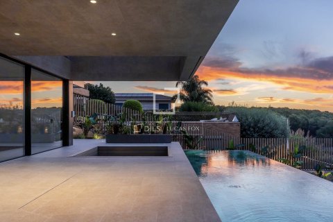 4 chambres villa à vendre à Teia, Barcelona, Catalonia, Spain № 3877 - photo 9