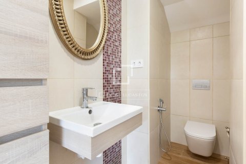 6 chambres villa à vendre à Castelldefels, Barcelona, Catalonia, Spain № 3873 - photo 11