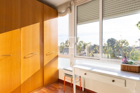 6 chambres villa à vendre à Castelldefels, Barcelona, Catalonia, Spain № 3873 - photo 16