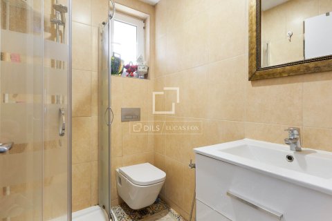 6 chambres villa à vendre à Castelldefels, Barcelona, Catalonia, Spain № 3873 - photo 30