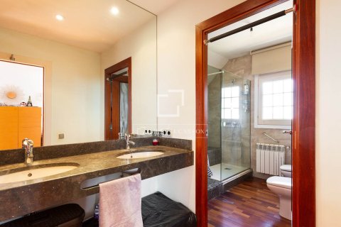 6 chambres villa à vendre à Castelldefels, Barcelona, Catalonia, Spain № 3873 - photo 26