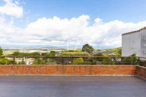 Villa de 5 dormitorios en venta en Vallromanes, Barcelona, Cataluña, Spain № 3876 - foto 15