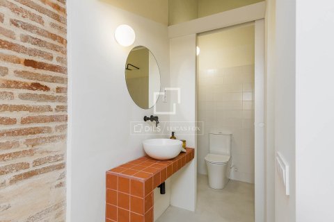 2 chambres apartment à vendre à Barcelona, Catalonia, Spain № 3875 - photo 26