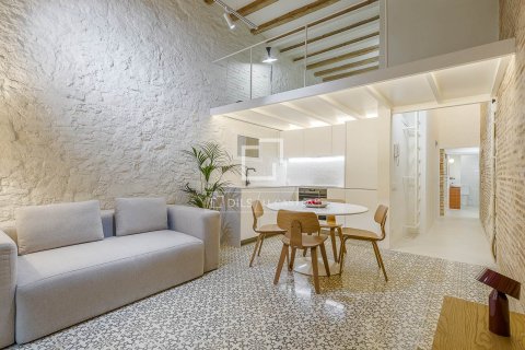 2 chambres apartment à vendre à Barcelona, Catalonia, Spain № 3875 - photo 3