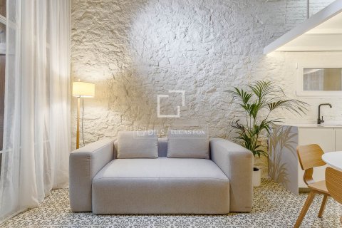 2 chambres apartment à vendre à Barcelona, Catalonia, Spain № 3875 - photo 4
