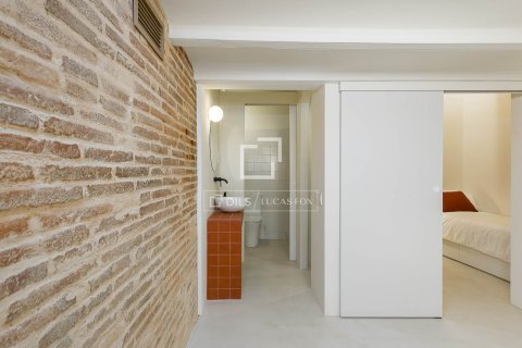 2 chambres apartment à vendre à Barcelona, Catalonia, Spain № 3875 - photo 25