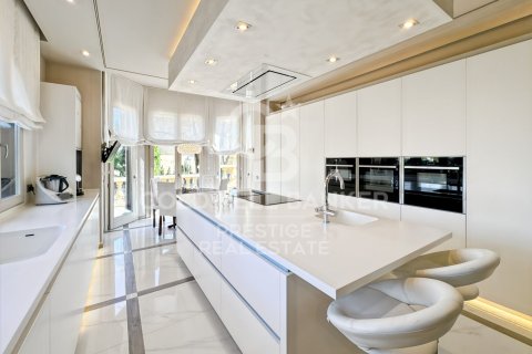 5 bedrooms villa for sale in Barcelona, Catalonia, Spain № 5703 - photo 9