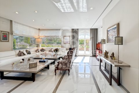 5 bedrooms villa for sale in Barcelona, Catalonia, Spain № 5703 - photo 10