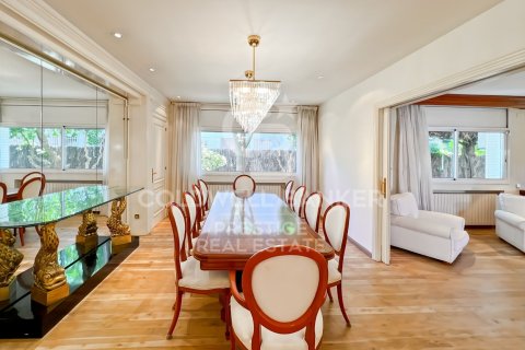 6 bedrooms villa for sale in Sitges, Barcelona, Catalonia, Spain № 5705 - photo 7