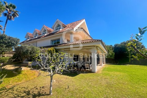 6 bedrooms villa for sale in Sitges, Barcelona, Catalonia, Spain № 5705 - photo 4