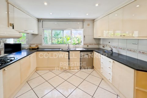 6 bedrooms villa for sale in Sitges, Barcelona, Catalonia, Spain № 5705 - photo 9