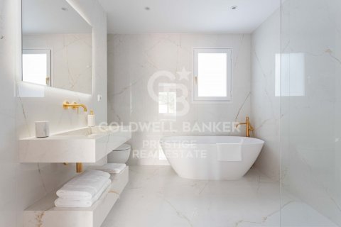 Купить квартиру в Барселона, Испания с 5 спален, 197м², № 5700 - фото 20