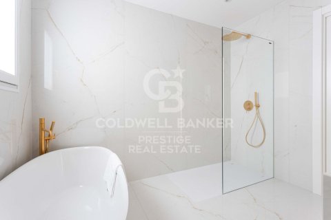 Купить квартиру в Барселона, Испания с 5 спален, 197м², № 5700 - фото 22