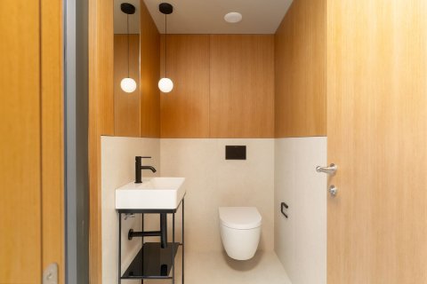 4 bedrooms apartment for sale in Barcelona, Catalonia, Spain № 6325 - photo 11