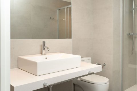 4 bedrooms apartment for sale in Badalona, Barcelona, Catalonia, Spain № 6328 - photo 3