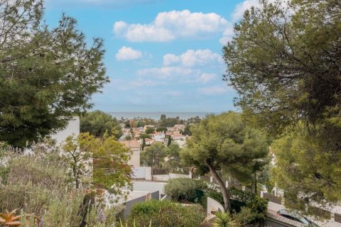 Купить дом в Кастельдефельс, Испания с 13 комнат, 653м², № 6215 - фото 12