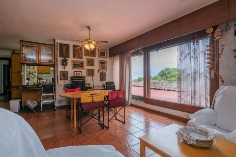 Купить дом в Кастельдефельс, Испания с 13 комнат, 653м², № 6215 - фото 22