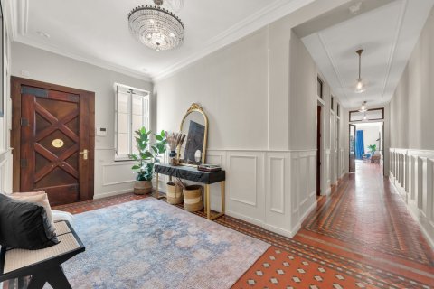 3 bedrooms apartment for sale in Barcelona, Catalonia, Spain № 6213 - photo 12