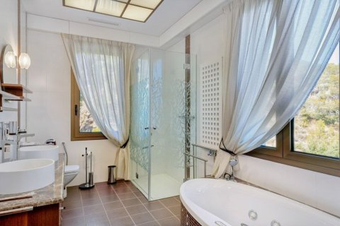 Сasa de 11 dormitorios en venta en Sant Feliu de Guíxols, Gerona, Cataluña, Spain № 6214 - foto 29