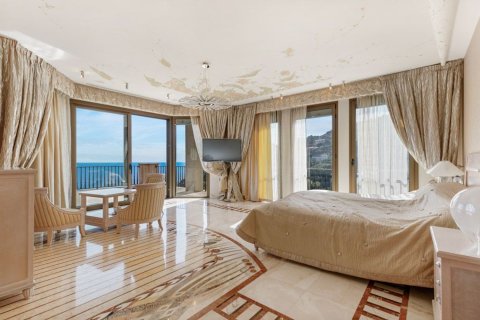 Сasa de 11 dormitorios en venta en Sant Feliu de Guíxols, Gerona, Cataluña, Spain № 6214 - foto 22