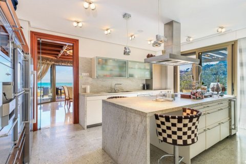 Сasa de 11 dormitorios en venta en Sant Feliu de Guíxols, Gerona, Cataluña, Spain № 6214 - foto 16