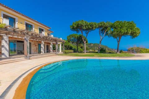 Сasa de 11 dormitorios en venta en Sant Feliu de Guíxols, Gerona, Cataluña, Spain № 6214 - foto 3