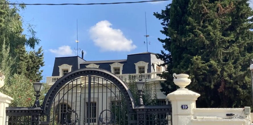 5 bedrooms apartment for sale in Barcelona, Catalonia, Spain № 6217