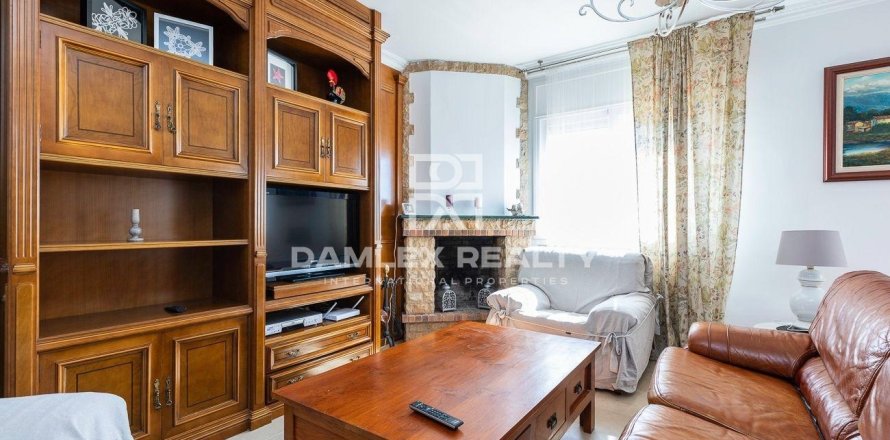 Дом с 5 спальнями в Льорет-де-Мар, Герона, Каталония, Испания № 2390