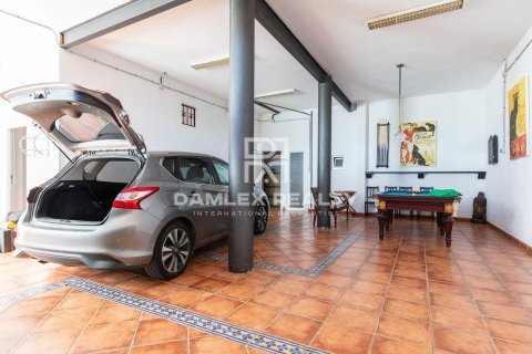 Купить дом в Льорет-де-Мар, Испания с 5 спален, 335м², № 2390 - фото 15