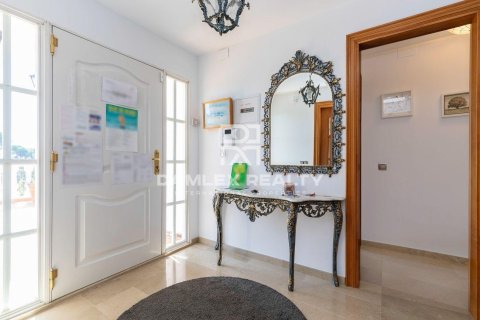 Купить дом в Льорет-де-Мар, Испания с 5 спален, 335м², № 2390 - фото 20