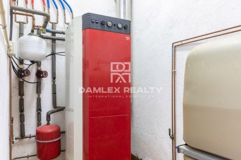 Купить дом в Льорет-де-Мар, Испания с 5 спален, 335м², № 2390 - фото 14