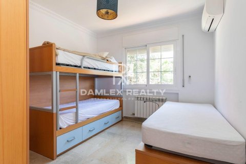 Купить дом в Льорет-де-Мар, Испания с 5 спален, 335м², № 2390 - фото 23