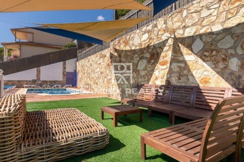 Купить дом в Льорет-де-Мар, Испания с 5 спален, 335м², № 2390 - фото 7