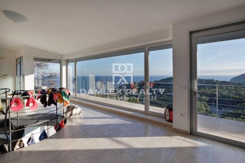 Купить виллу в Палафружель, Испания с 4 спальни, 555м², № 2388 - фото 18