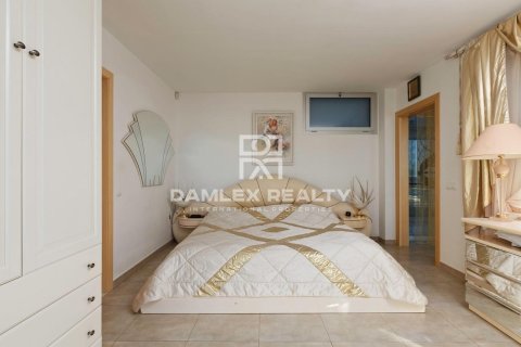 Купить виллу в Палафружель, Испания с 4 спальни, 555м², № 2388 - фото 26