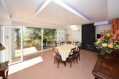 Купить дом в Льорет-де-Мар, Испания с 5 спален, 506м², № 2392 - фото 9