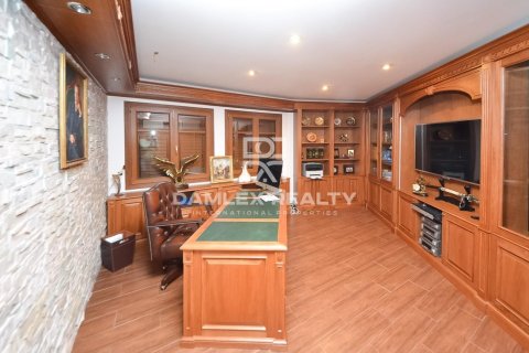 Купить дом в Льорет-де-Мар, Испания с 5 спален, 506м², № 2392 - фото 11