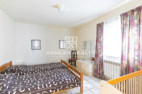 Купить дом в Льорет-де-Мар, Испания с 7 спален, 400м², № 2391 - фото 27