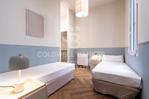 Купить квартиру в Барселона, Испания с 3 спальни, 138м², № 7914 - фото 12