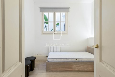 4 chambres apartment à vendre à Barcelona, Catalonia, Spain № 4310 - photo 24