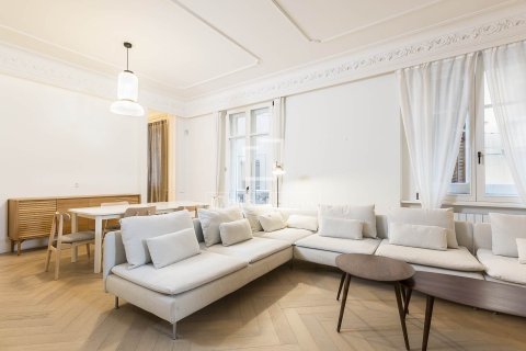 4 chambres apartment à vendre à Barcelona, Catalonia, Spain № 4310 - photo 5