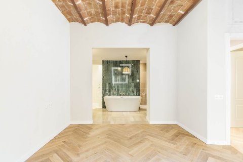 3 chambres apartment à vendre à Barcelona, Catalonia, Spain № 4312 - photo 19