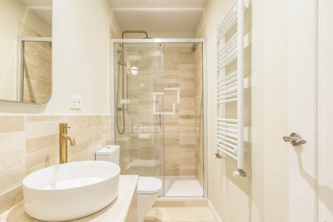 3 chambres apartment à vendre à Barcelona, Catalonia, Spain № 4312 - photo 13