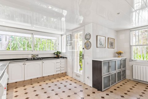 5 chambres villa à vendre à Castelldefels, Barcelona, Catalonia, Spain № 4308 - photo 11