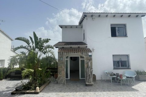 Дом с 4 спальнями в Эль-Вендреле, Таррагона, Каталония, Испания № 1931