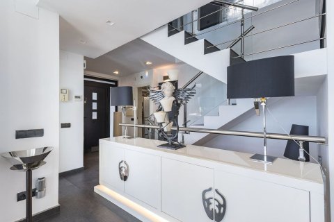 Купить дом в Ситжес, Испания с 6 комнат, 393м², № 6486 - фото 14